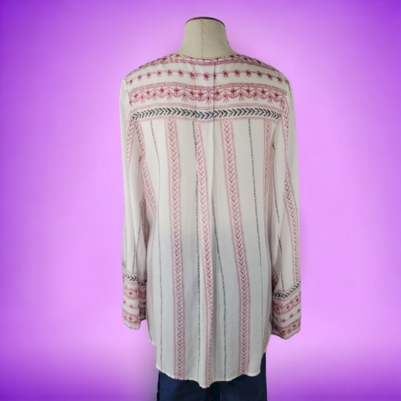 Elan High- Low Long Sleeve Drapey Top - Picture 5 of 10